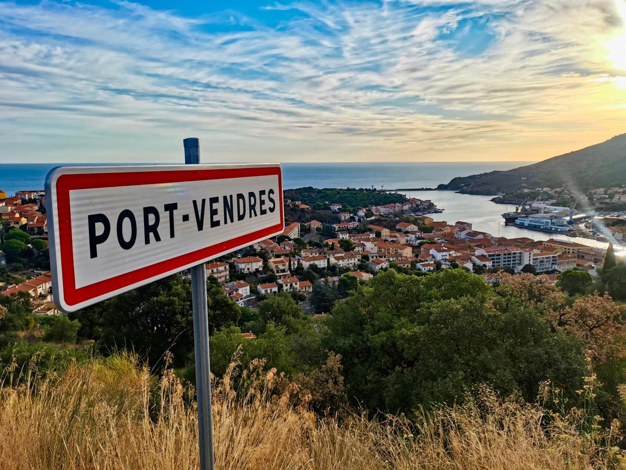 1Br Apartment T2 54M2 Onde Marine 2Nd Floor Lift Wifi Ac Parking Port Vendres Zewnętrze zdjęcie